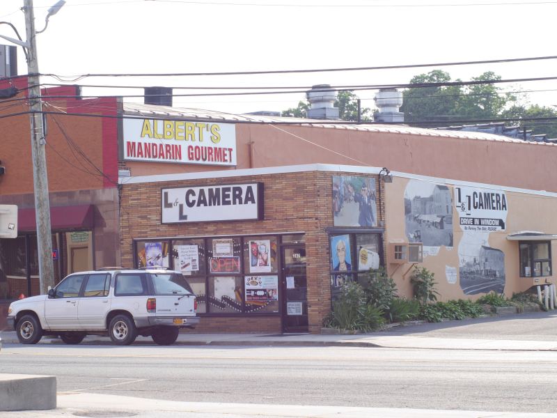 L&L Camera store front in Huntington, NY.